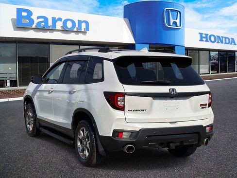 Used 2022 Honda Passport TrailSport image 4