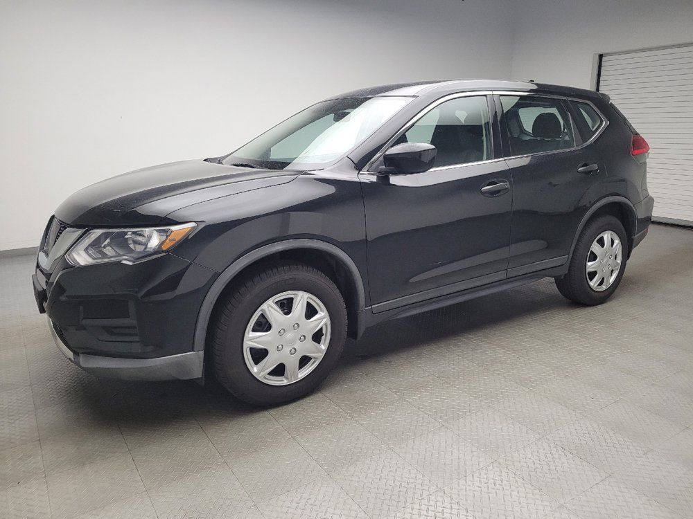 Used 2017 Nissan Rogue S AWD/4WD image 2