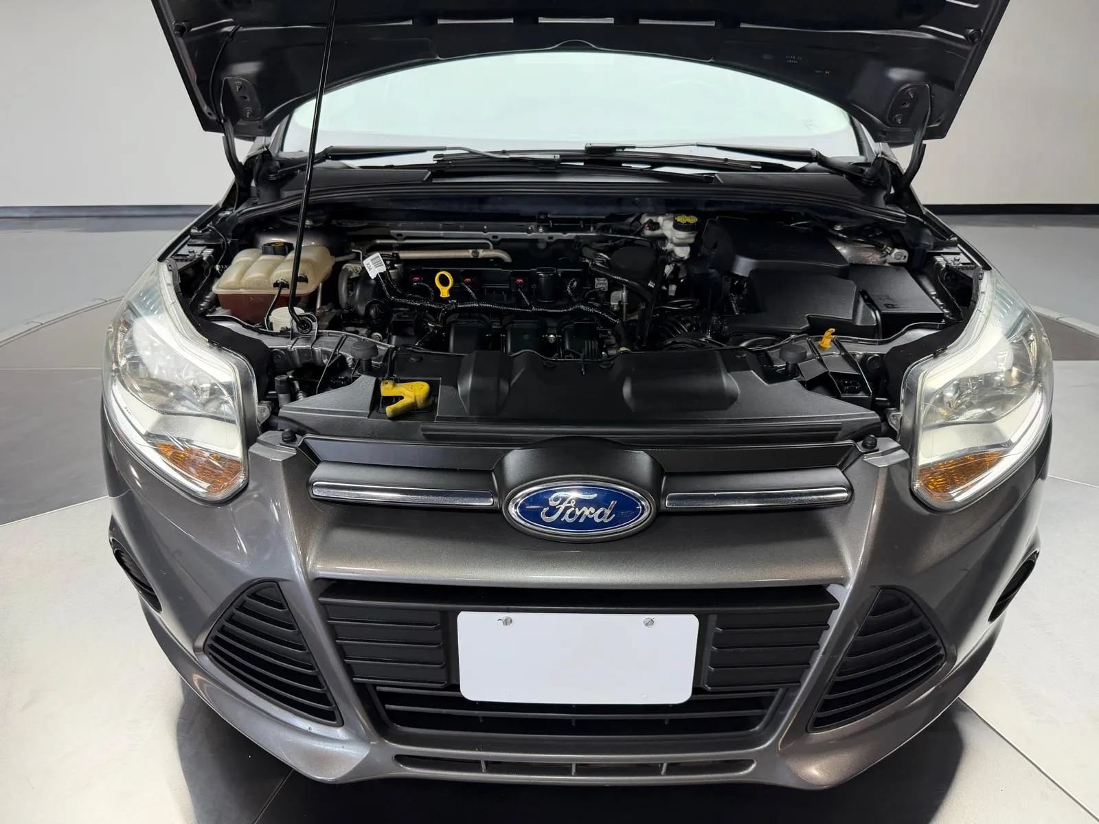Used 2014 Ford Focus SE FWD image 26
