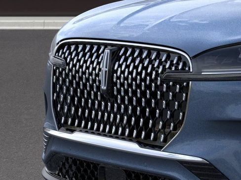 New 2026 Lincoln Aviator Reserve AWD/4WD image 17