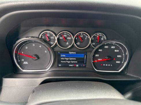 Used 2022 Chevrolet Silverado 3500 LT w/ Convenience Package image 17