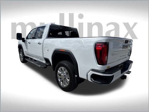 Used 2022 GMC Sierra 2500 Denali w/ Denali Ultimate Package image 9