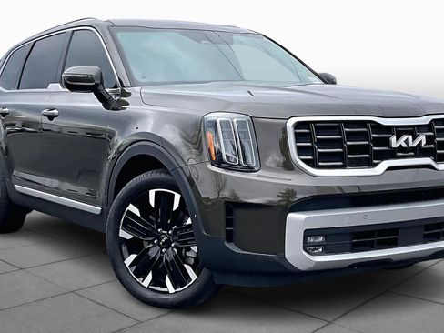 Used 2023 Kia Telluride SX image 3