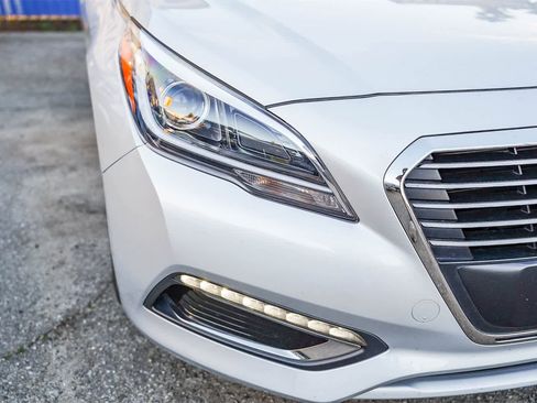 Used 2016 Hyundai Sonata Limited w/ Option Group 02 image 4