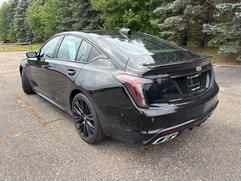 Used 2025 Cadillac CT5 V w/ LPO, ONYX Package AWD/4WD image 4