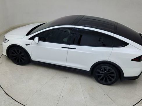Used 2022 Tesla Model X Base image 81