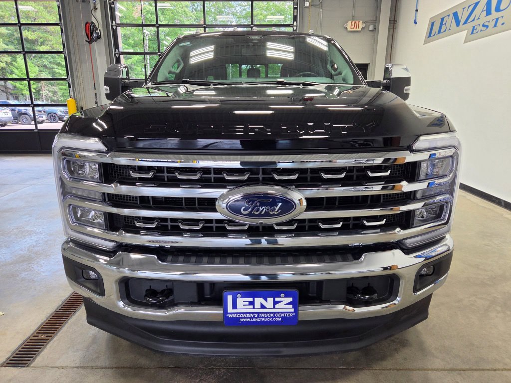 Used 2026 Ford F350 Lariat w/ Chrome Package AWD/4WD image 3