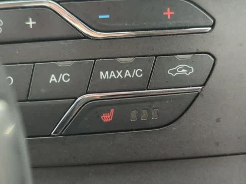 Used 2017 Ford Edge SEL w/ Equipment Group 201A FWD image 34