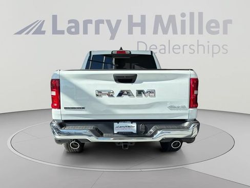 New 2026 RAM 1500 Big Horn AWD/4WD image 4