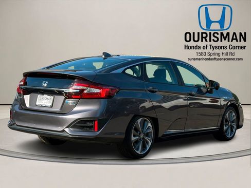 Used 2018 Honda Clarity Touring image 3