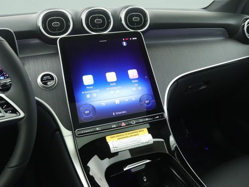 New 2026 Mercedes-Benz GLC 300 4MATIC image 5