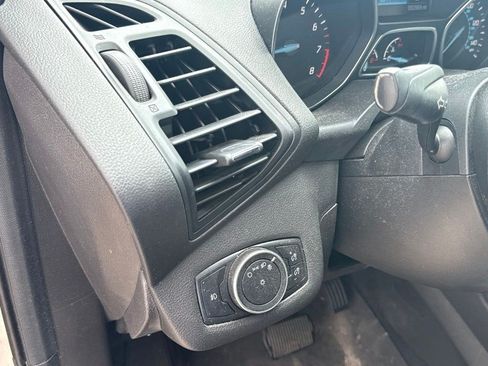 Used 2016 Ford Escape SE FWD image 13
