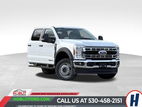 New 2026 Ford F450 XL w/ XL Chrome Package image 1