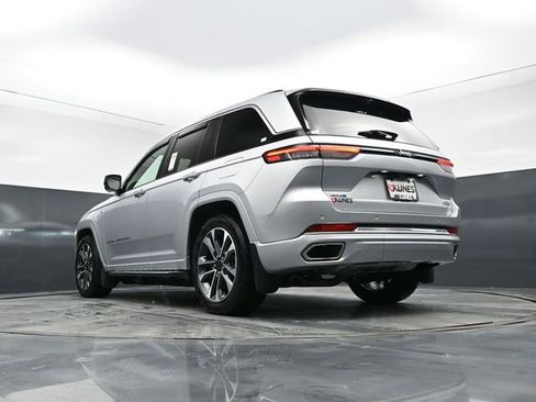 Used 2023 Jeep Grand Cherokee Overland w/ Advanced Protech Group III image 55