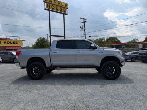 Used 2011 Toyota Tundra Limited w/ Platinum Pkg AWD/4WD image 5