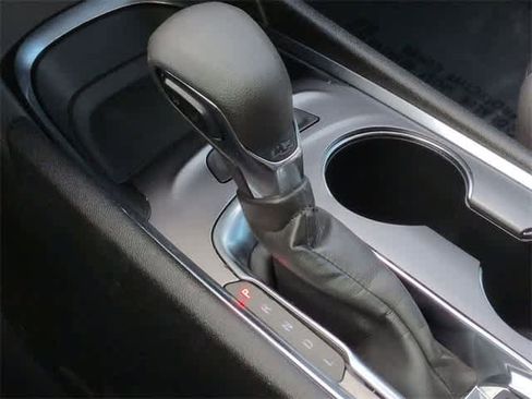 Used 2023 Chevrolet Malibu LT image 30