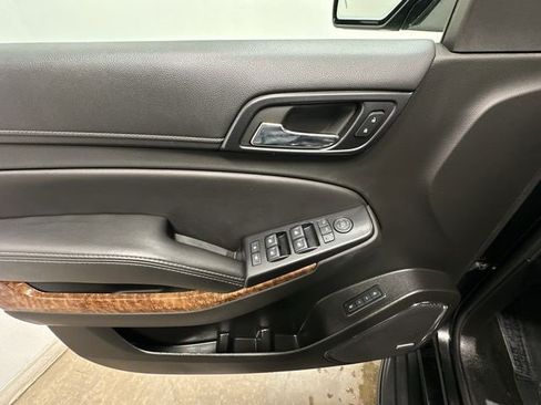 Used 2018 Chevrolet Tahoe Premier image 19