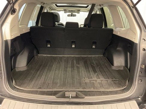 Used 2017 Subaru Forester 2.5i Premium AWD/4WD image 12