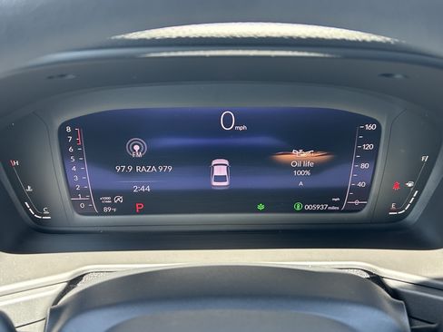 Certified 2023 Honda Accord EX image 27