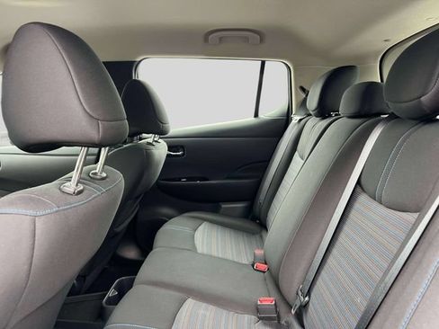 Certified 2024 Nissan Leaf SV Plus FWD image 12