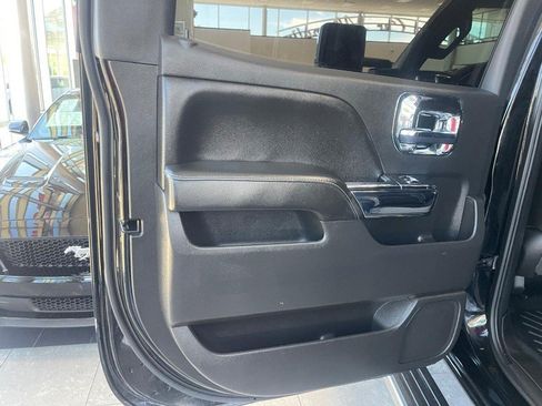 Used 2018 GMC Sierra 1500 Denali w/ Denali Ultimate Package AWD/4WD image 19