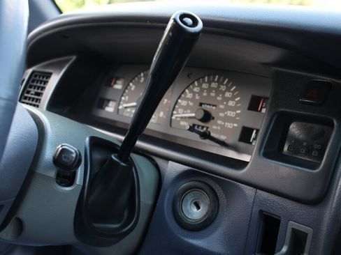 Used 1997 Toyota T100 SR5 AWD/4WD image 8