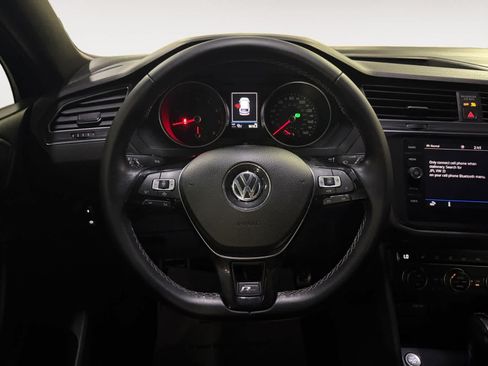 Used 2021 Volkswagen Tiguan SE R-Line w/ 3rd Row Seat Package AWD/4WD image 19