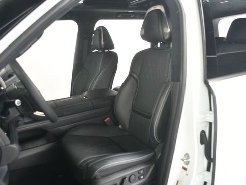 Used 2026 INFINITI QX80 Autograph w/ Premium Cargo Package AWD/4WD image 31