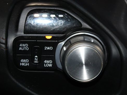Used 2019 RAM 1500 Limited AWD/4WD image 26