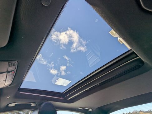 Used 2020 Mercedes-Benz C 300 4MATIC Sedan image 19