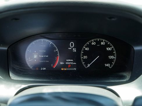 Used 2026 Honda HR-V LX image 24