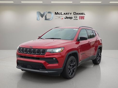 New 2026 Jeep Compass Latitude w/ Quick Order Package 29K image 2