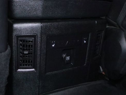 Used 2018 RAM 2500 Laramie image 14