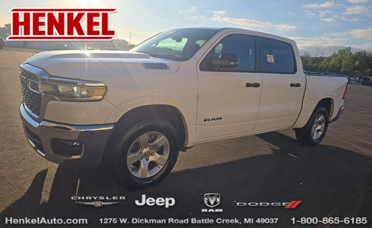 Used 2025 RAM 1500 Big Horn AWD/4WD image 1