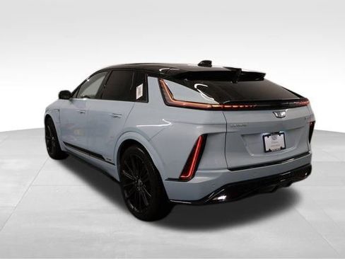 New 2026 Cadillac Lyriq V image 4