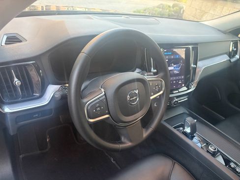 Used 2024 Volvo S60 B5 Core AWD/4WD image 8