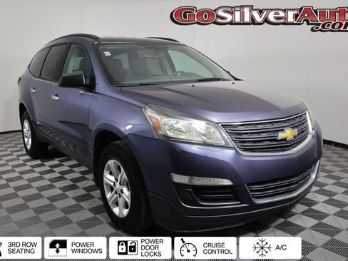 Used 2014 Chevrolet Traverse LS FWD image 1