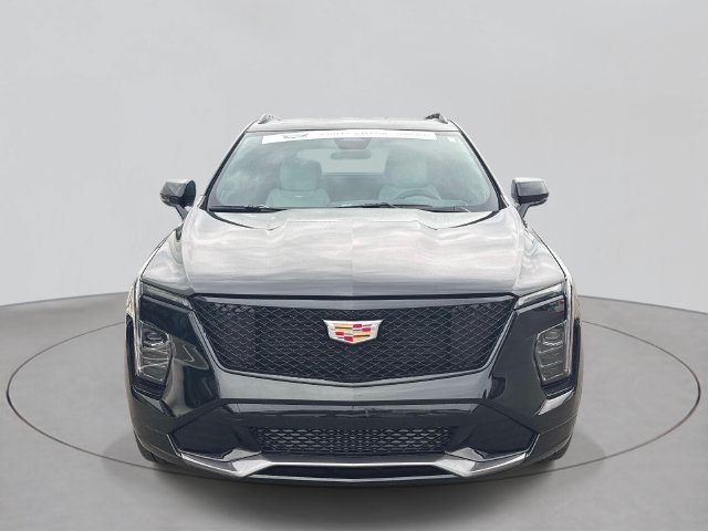 Certified 2024 Cadillac XT4 Sport AWD/4WD image 2