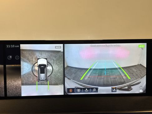 New 2026 INFINITI QX80 4WD image 17