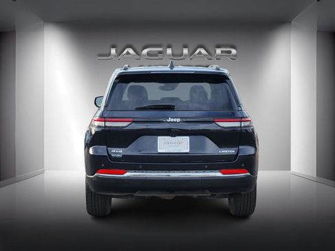 Used 2023 Jeep Grand Cherokee Limited w/ Trailer Tow Prep Group (B) image 4