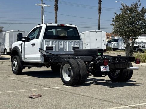 New 2026 Ford F450 XL w/ XL Chrome Package RWD image 2