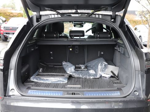 New 2026 Land Rover Range Rover Velar S image 14