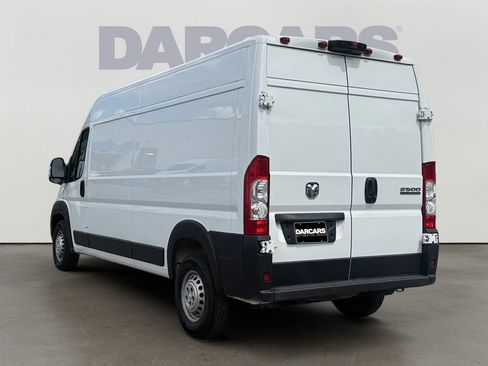 Used 2025 RAM ProMaster 2500 w/ Convenience Group FWD image 5
