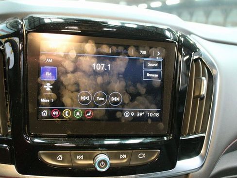 Used 2023 Chevrolet Traverse RS w/ LPO, Floor Liner Package image 24