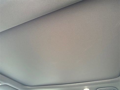 Used 2024 Honda Pilot TrailSport image 19