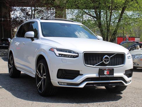 Used 2016 Volvo XC90 T6 R-Design w/ Vision Package image 9