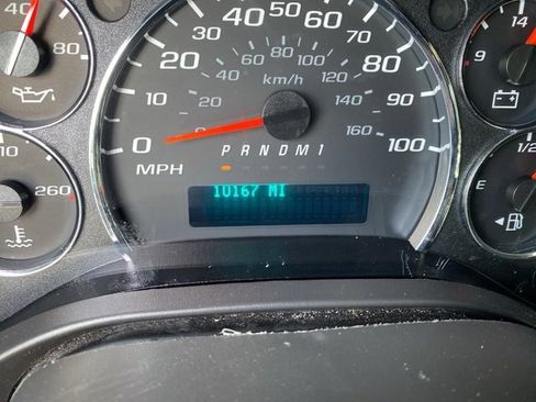 Used 2024 Chevrolet Express 2500 w/ Driver Convenience Package image 19