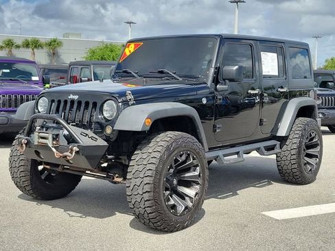 Used 2017 Jeep Wrangler Unlimited Sport w/ Max Tow Package image 3
