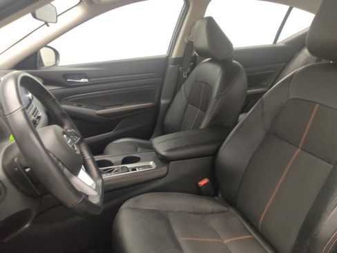 Used 2021 Nissan Altima 2.5 SR AWD/4WD image 17