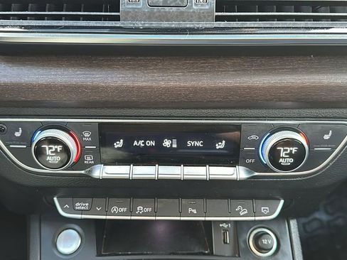 Used 2022 Audi Q5 2.0T Premium image 26